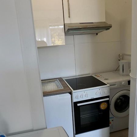 Alster Hamburg - Saniertes Und Mobliertes Apartment Mit Bad Und Kuche מראה חיצוני תמונה