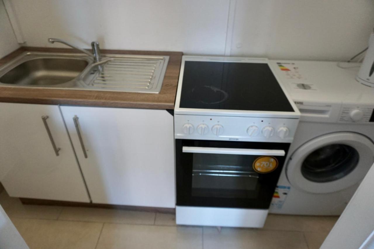 Alster Hamburg - Saniertes Und Mobliertes Apartment Mit Bad Und Kuche מראה חיצוני תמונה