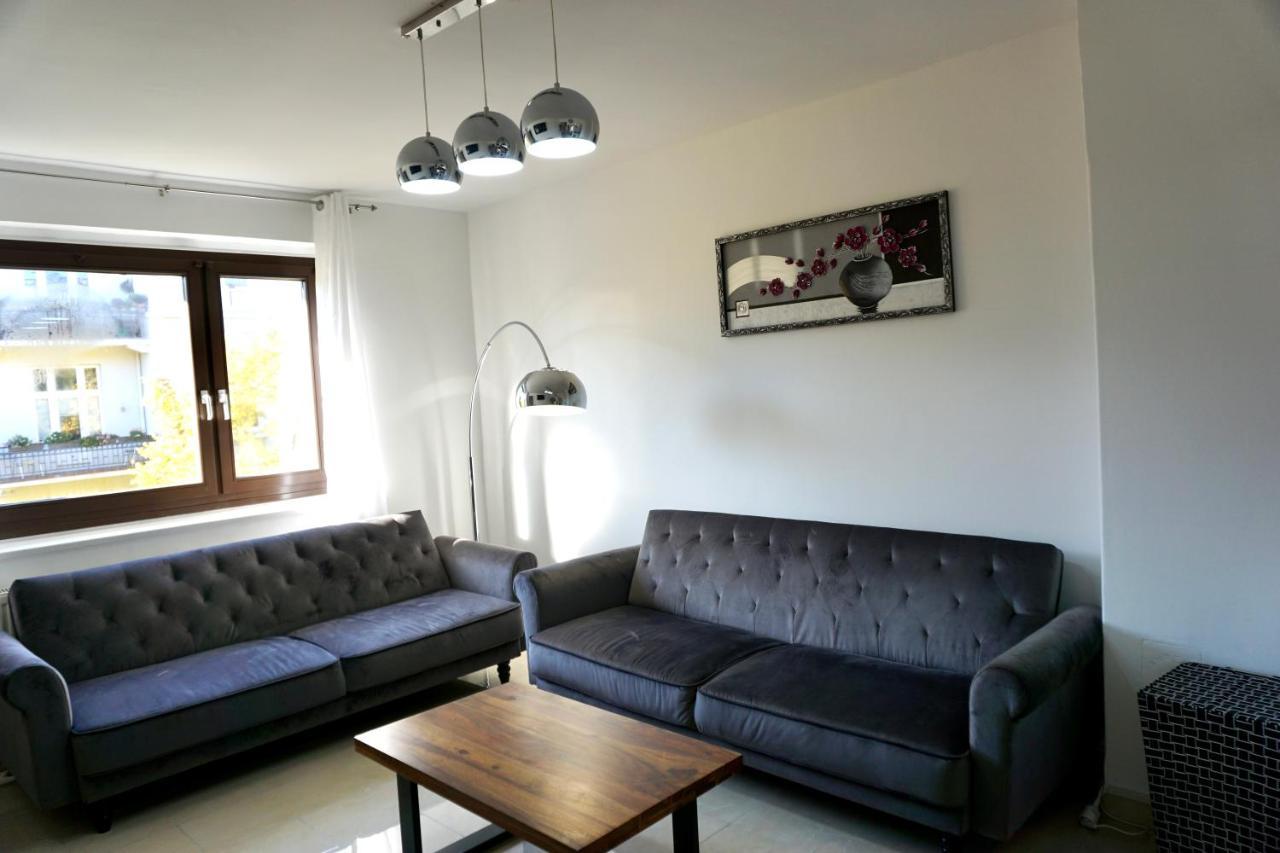 Alster Hamburg - Saniertes Und Mobliertes Apartment Mit Bad Und Kuche מראה חיצוני תמונה